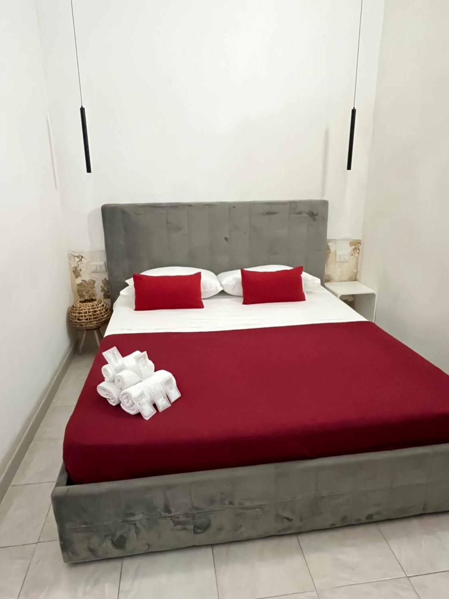 B&B Regina Rooms Avola Exterior foto