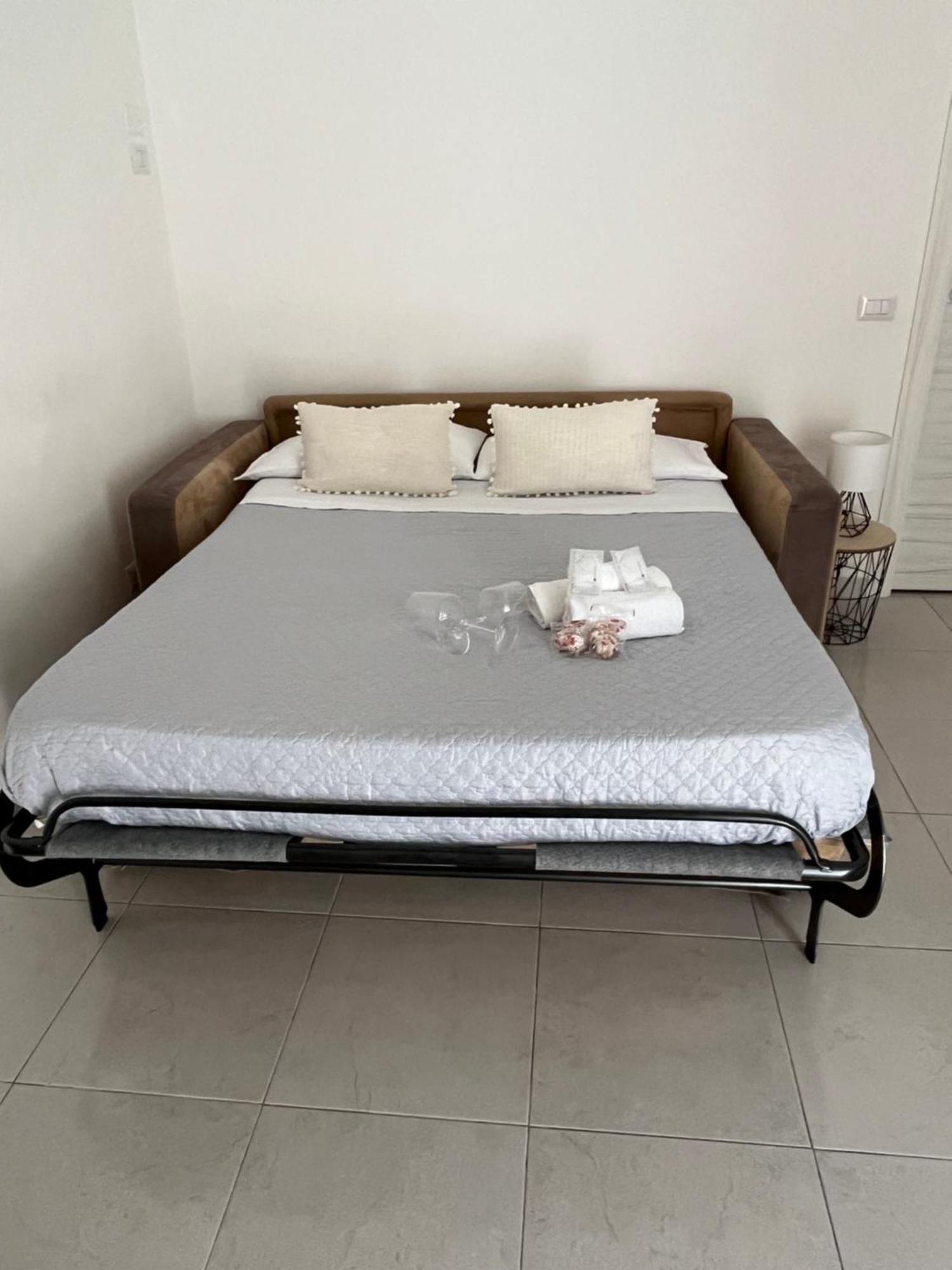 B&B Regina Rooms Avola Exterior foto